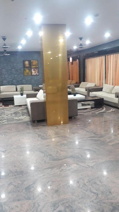 Hotel Bhagirathi Bhawanipatna Exteriör bild